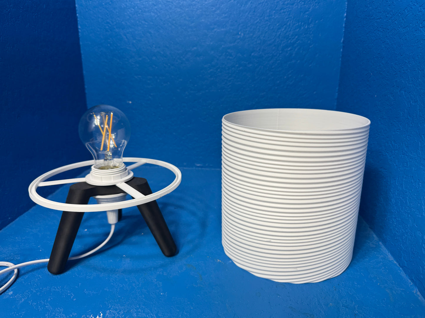 Tri-pod Table Lamp