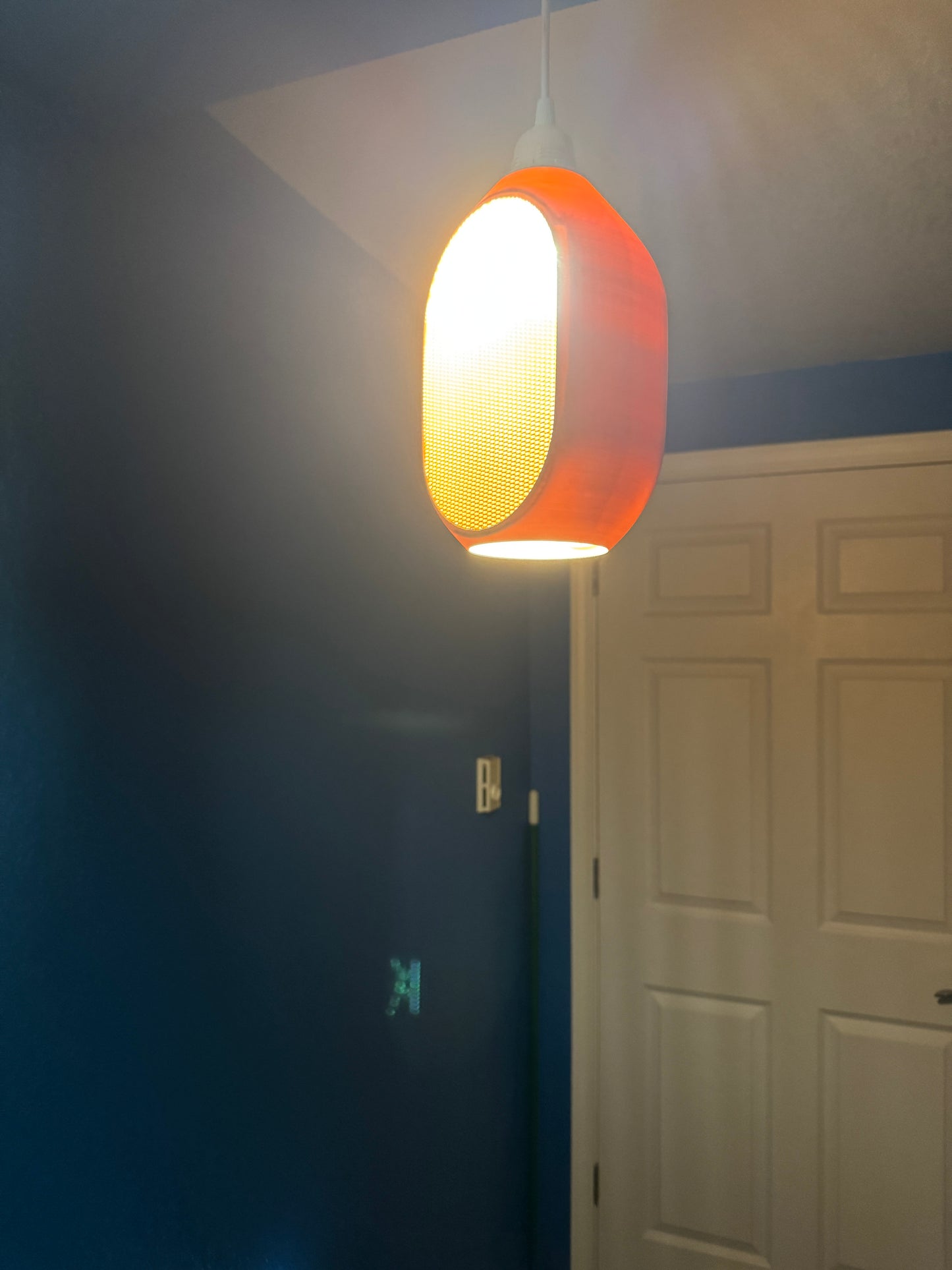 SKEP Pendant Light