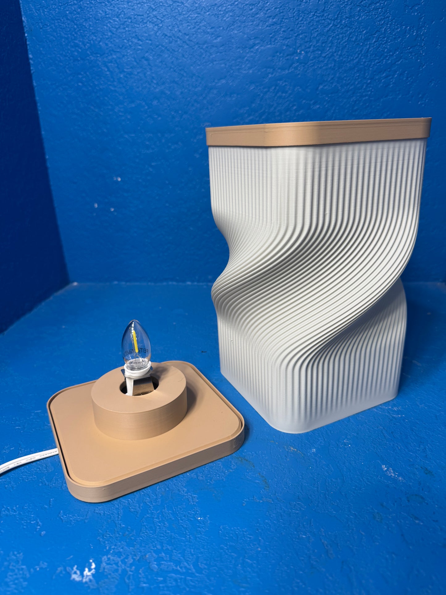 Torsion Table Lamp